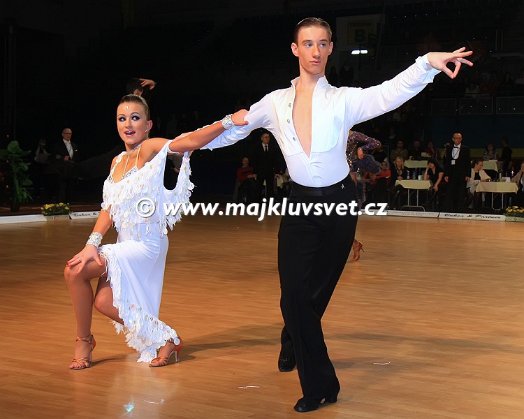 Jan Skuhravý & Dominika Bergmannová