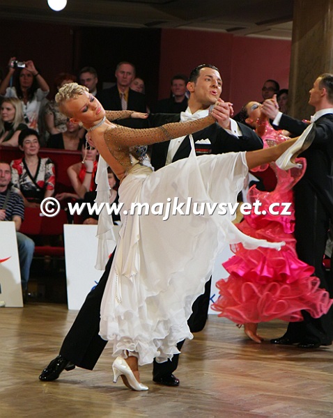 Oscar Pedrinelli & Kamila Brožovská